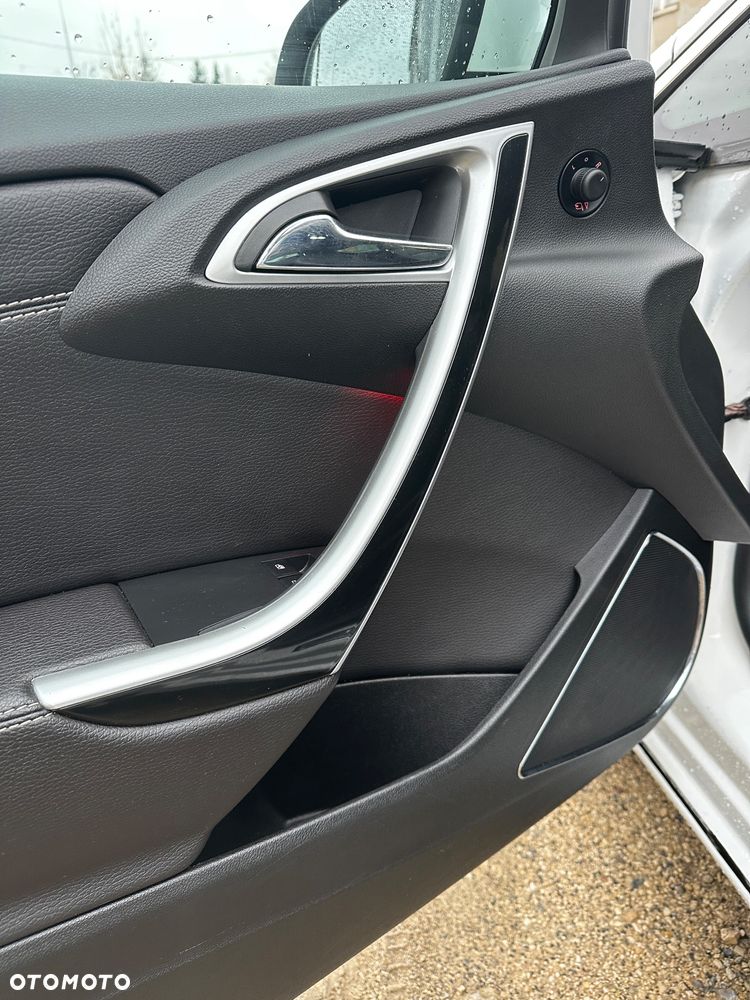 Opel Astra 2.0 CDTI Sport S&S - 18