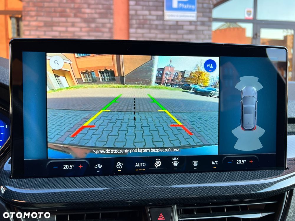 Ford Focus Kombi 21 - 26