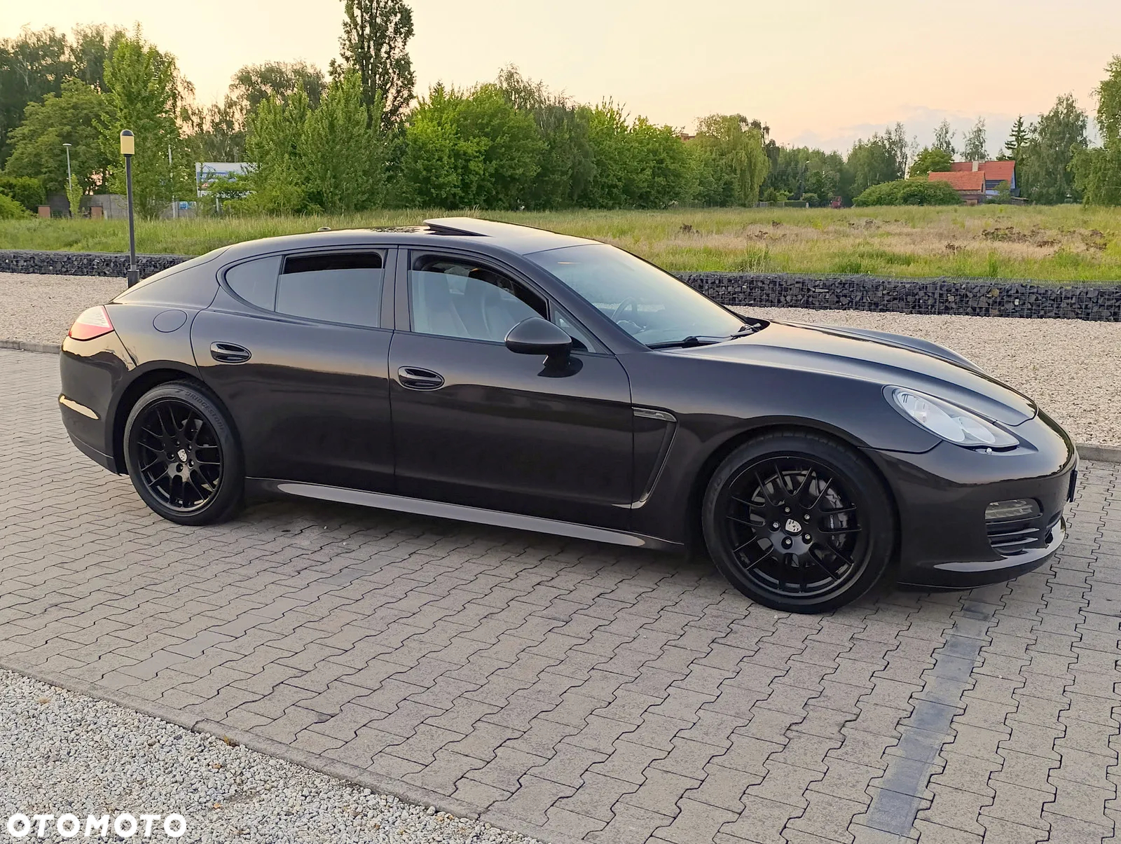 Porsche Panamera - 11