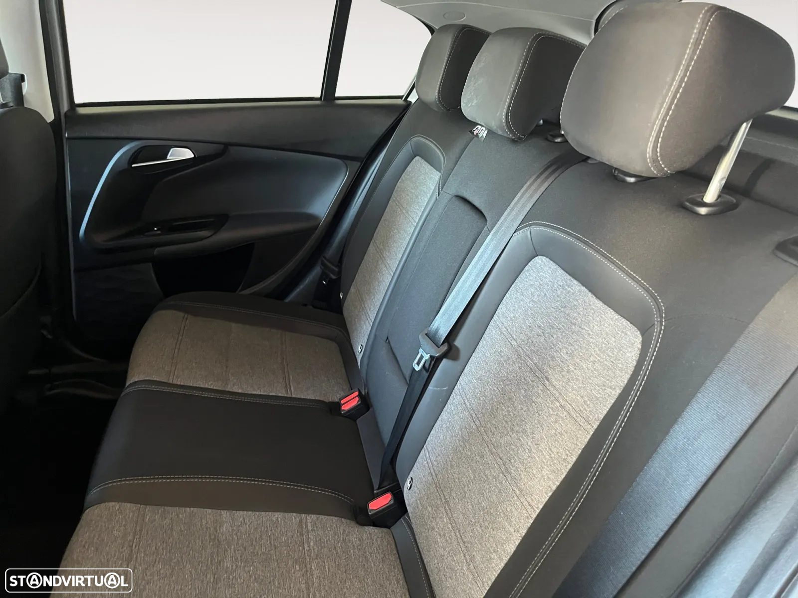 Fiat Tipo Cross 1.3 Multijet City - 15