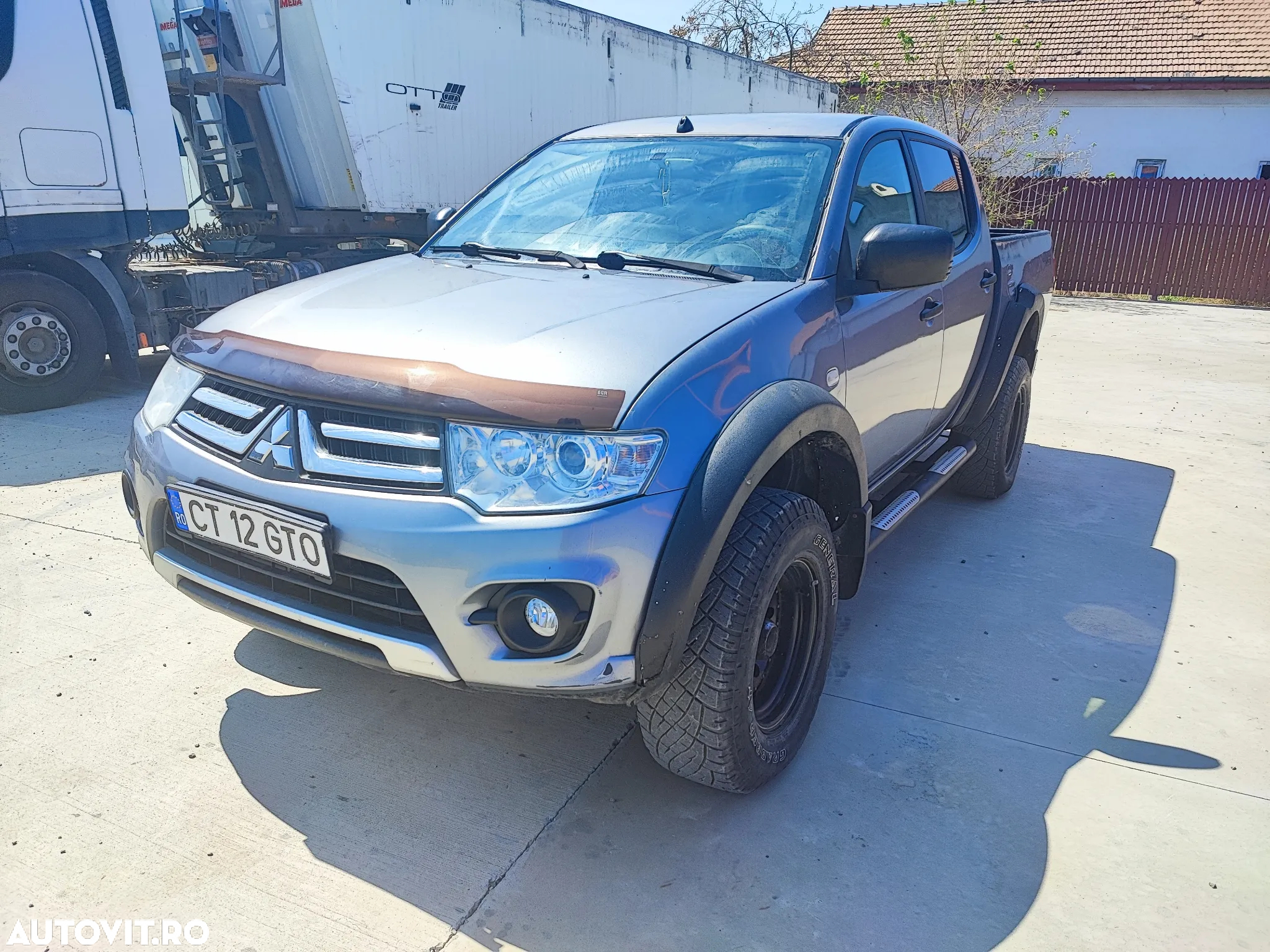 Mitsubishi L200 Pick Up 4x4 Intense Double Cab - 5