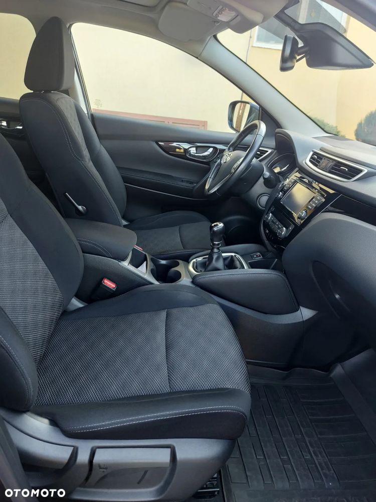 Nissan Qashqai 1.2 DIG-T N-Connecta - 9