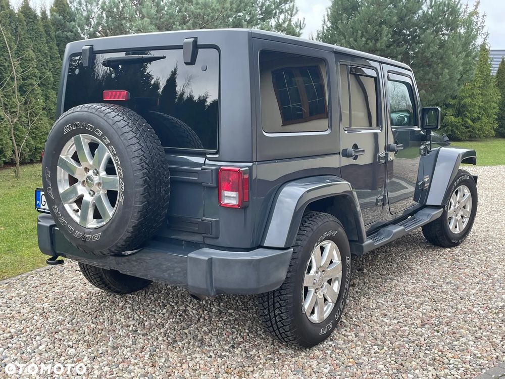 Jeep Wrangler 3.6 Unlim Sahara - 22