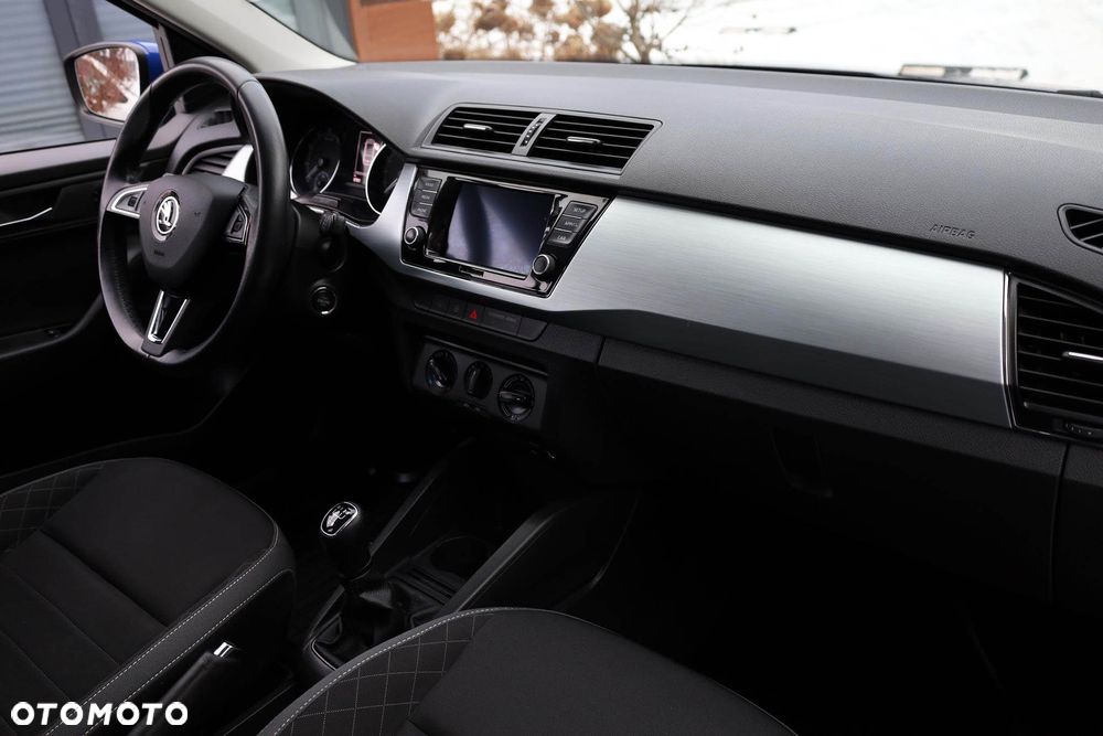 Skoda Fabia 1.0 TSI Ambition Plus - 25