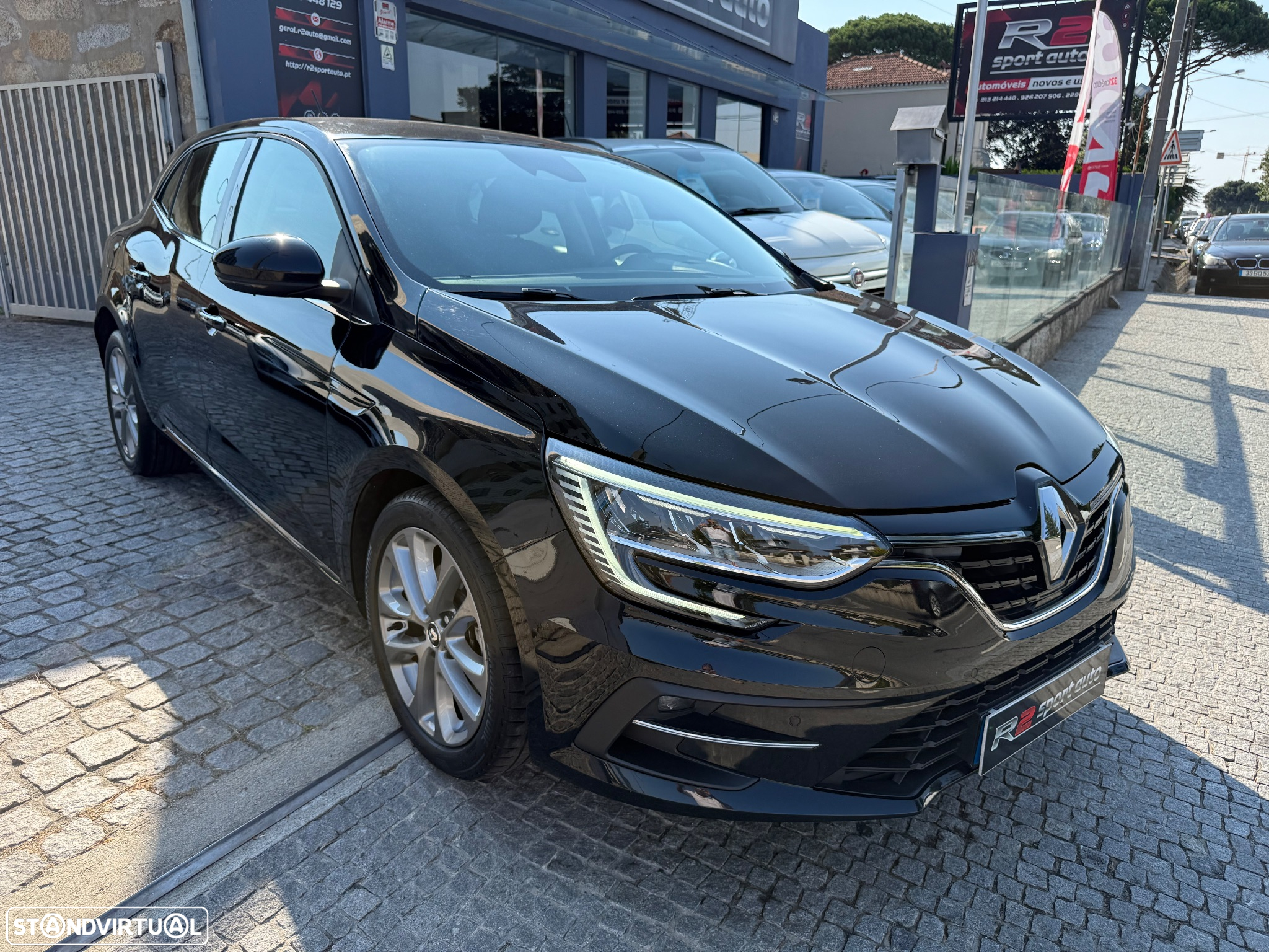Renault Mégane 1.6 Plug-In Techno - 2