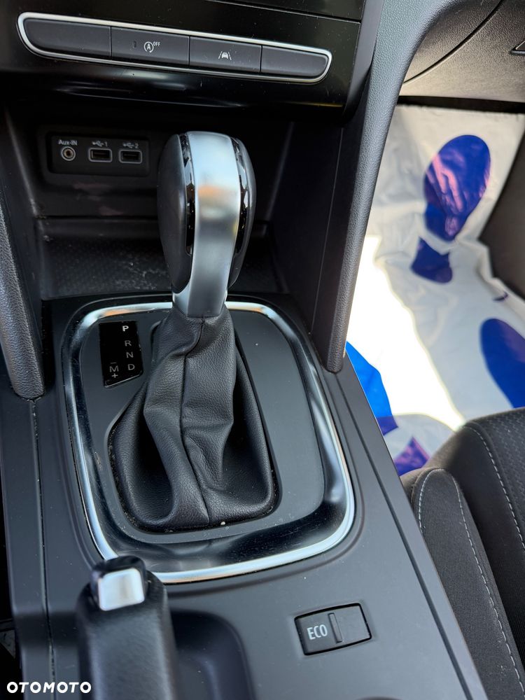 Renault Megane - 19