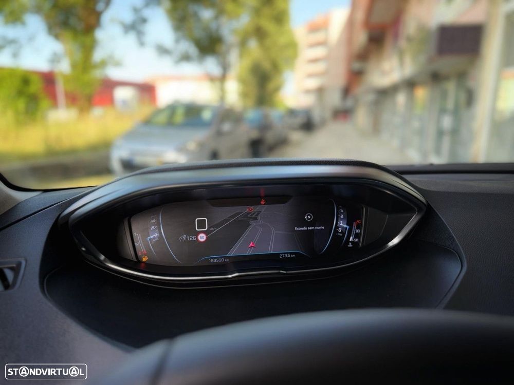 Peugeot 3008 1.5 BlueHDi Active - 23
