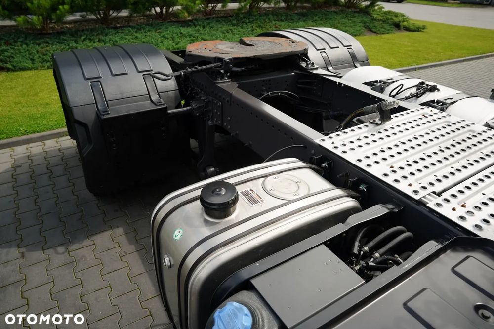 Volvo FM 450 / PEŁNY ADR / HYDRAULIKA / WAGA: 6 900KG / EURO 5 / - 18