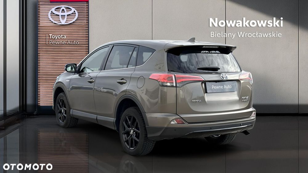 Toyota RAV4 Hybrid Premium 4x2 - 3