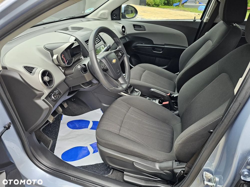 Chevrolet Aveo - 7