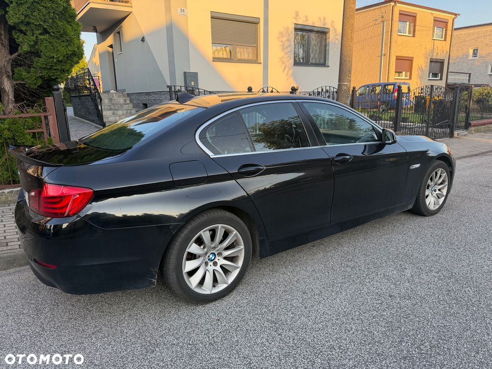 BMW Seria 5 520d - 4