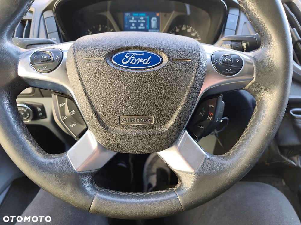 Ford Transit - 13