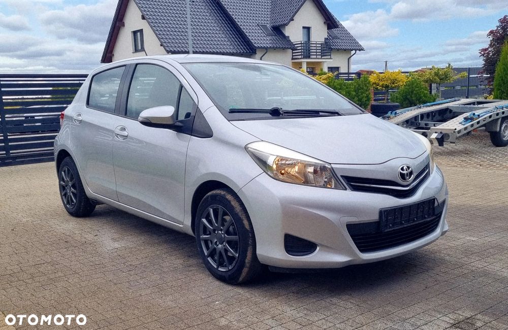 Toyota Yaris 1.33 Trend - 10