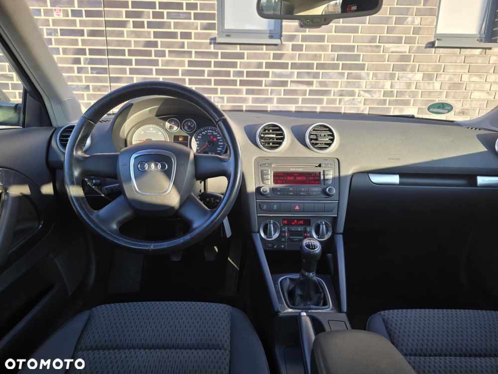Audi A3 3-drzwiowe 2.0 TDI Quattro Ambiente - 26