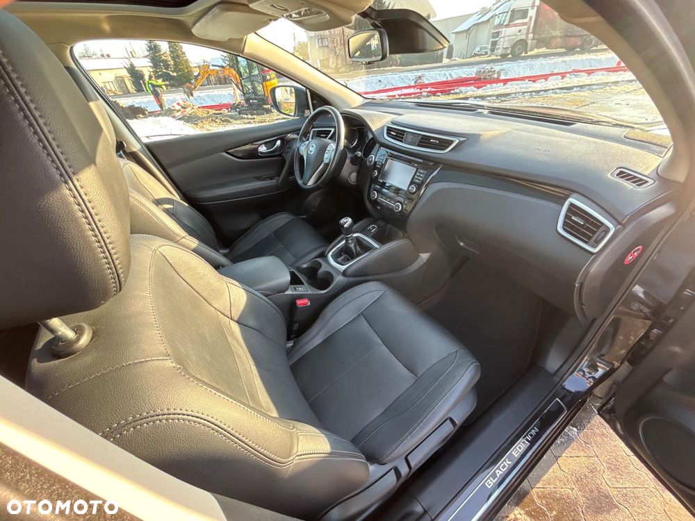 Nissan Qashqai 1.6 DCi Tekna EU6 - 22