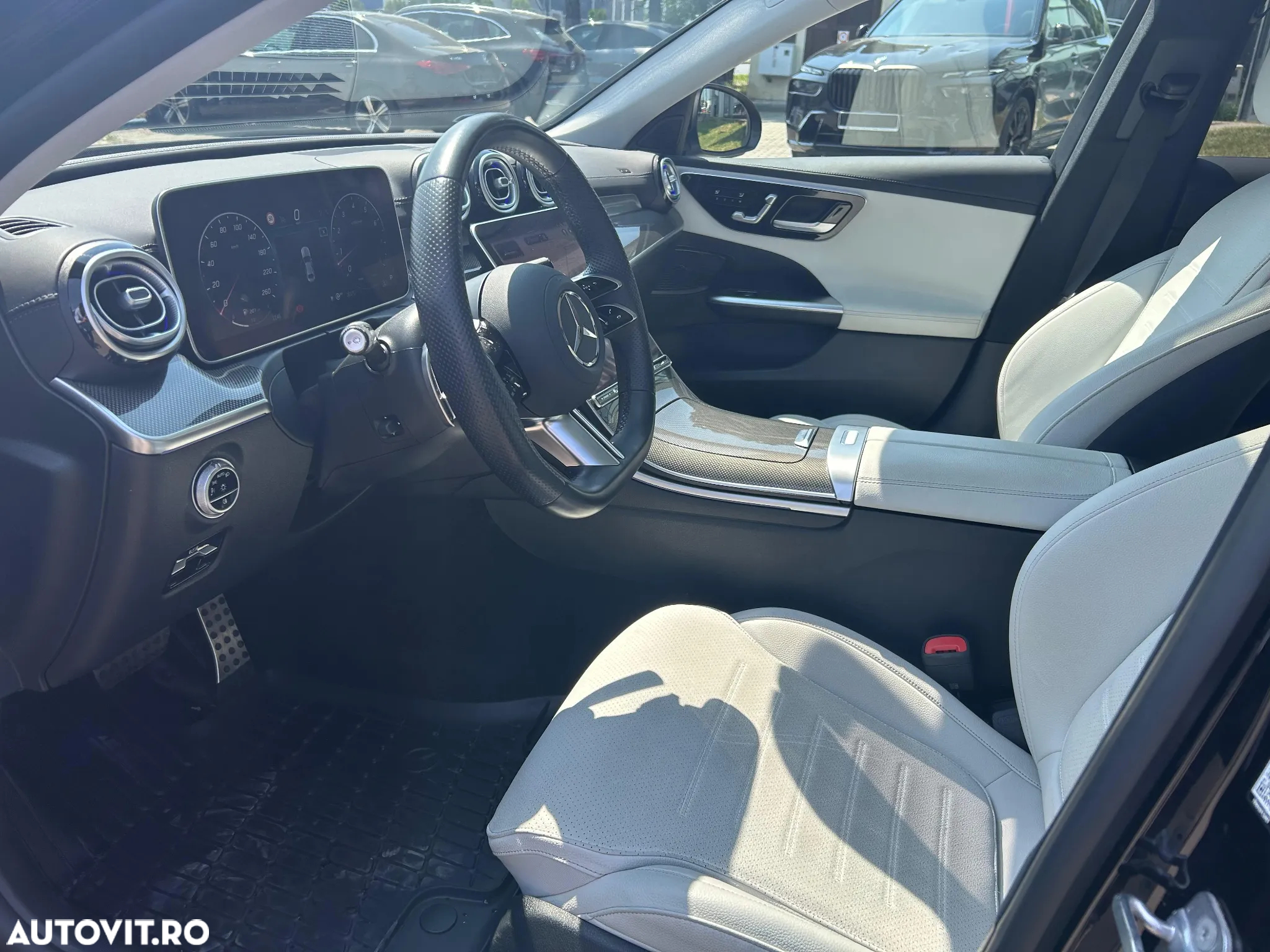 Mercedes-Benz C - 8