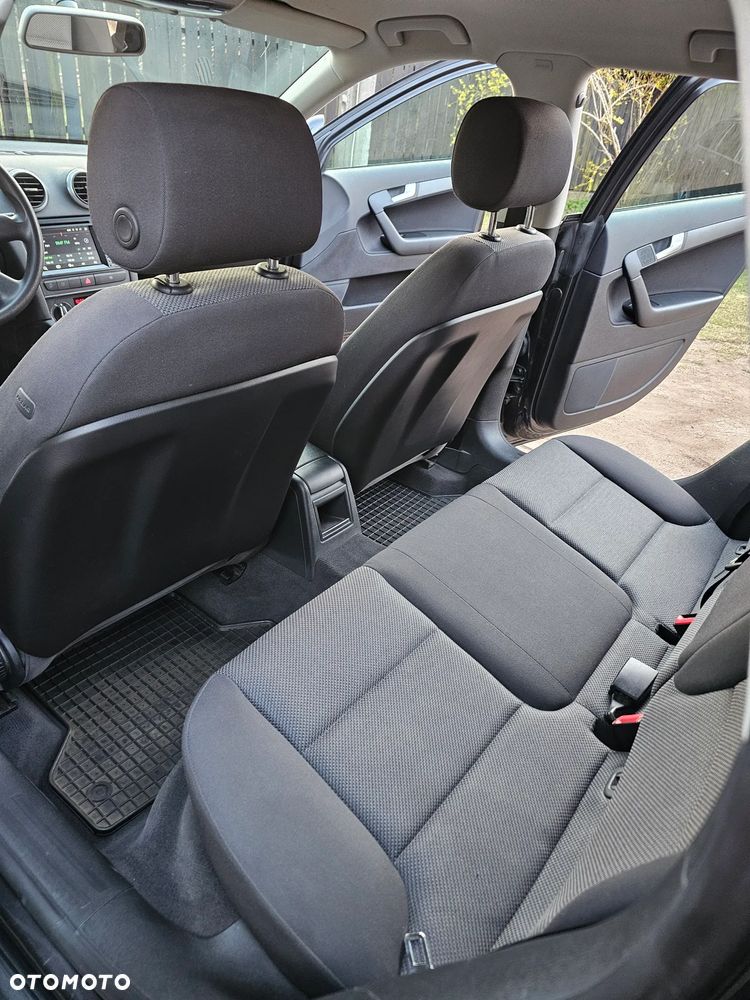 Audi A3 Sportback 1.4 TFSI Attraction - 11