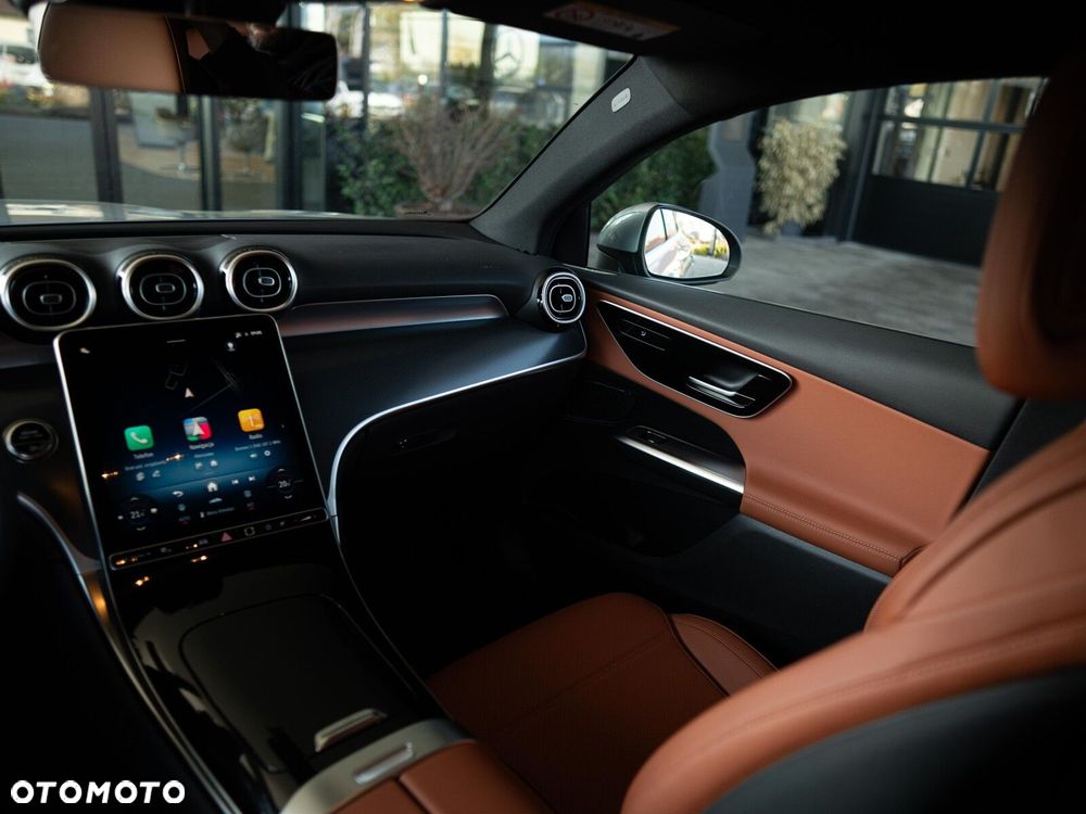 Mercedes-Benz GLC - 15