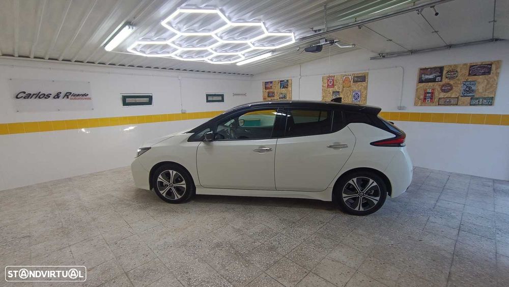 Nissan Leaf N-Connecta - 25