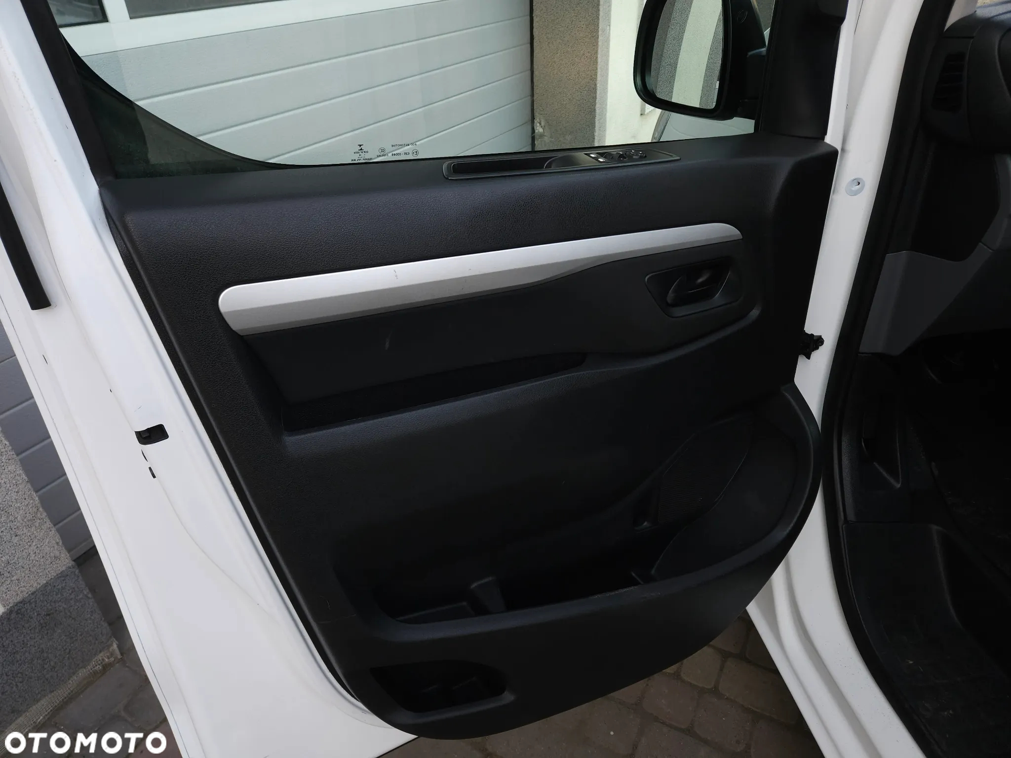 Citroën Jumpy Combi XL BlueHDi 180 EAT8 Club - 16