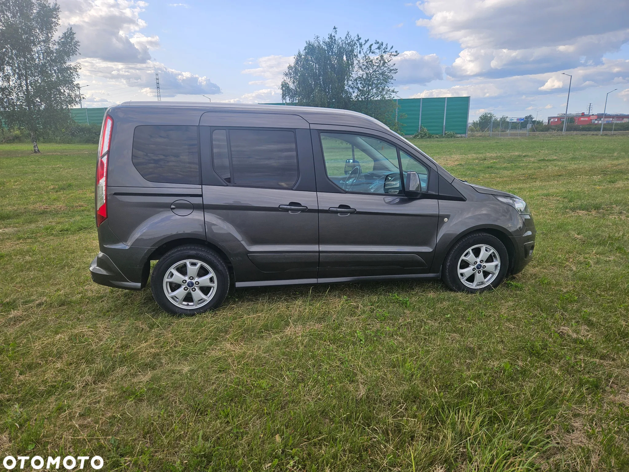 Ford Tourneo Connect 1.0 EcoBoost Titanium - 20