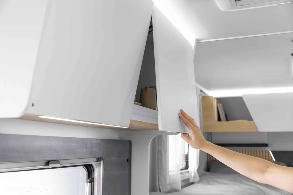 Renault Master Ahorn Camp T690 2026 r. LAIKA CARAVANS - 12