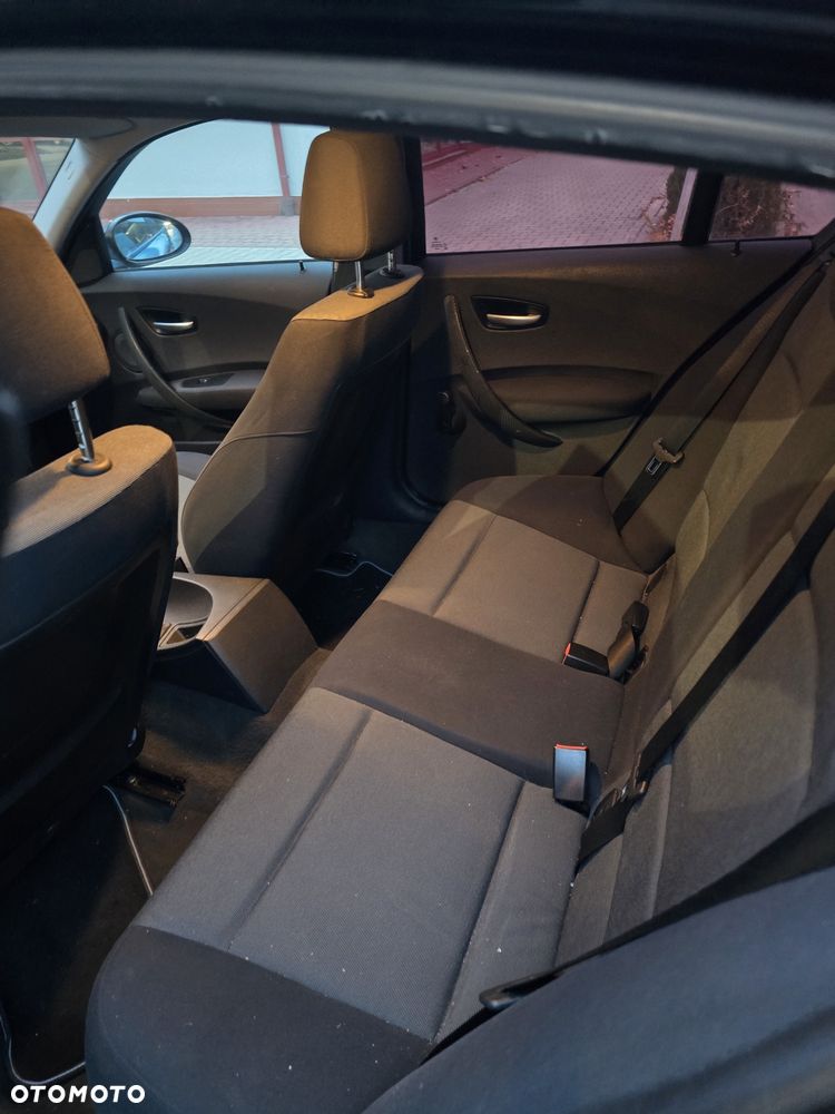BMW Seria 1 - 8