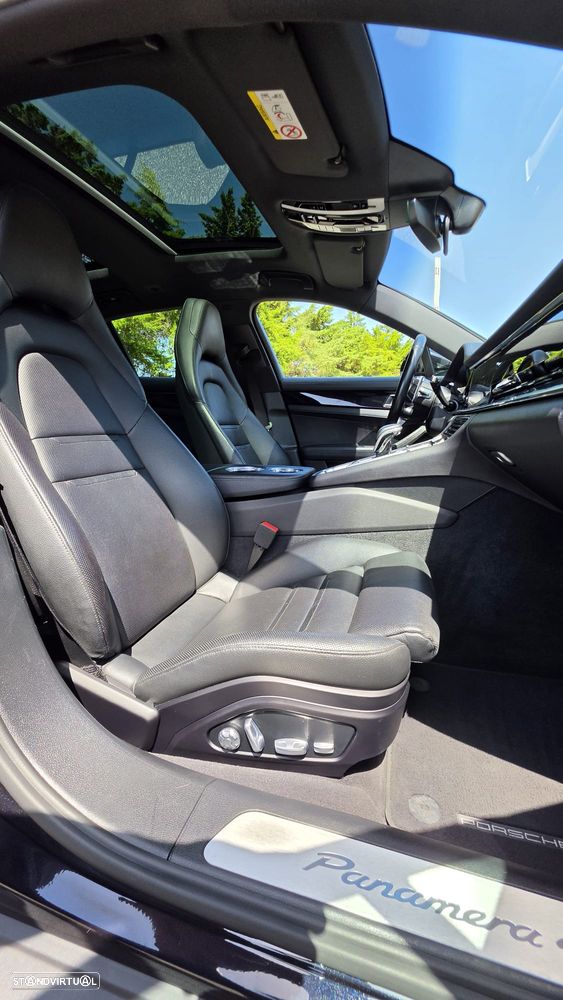 Porsche Panamera 4 E-Hybrid Platinum Edition - 8