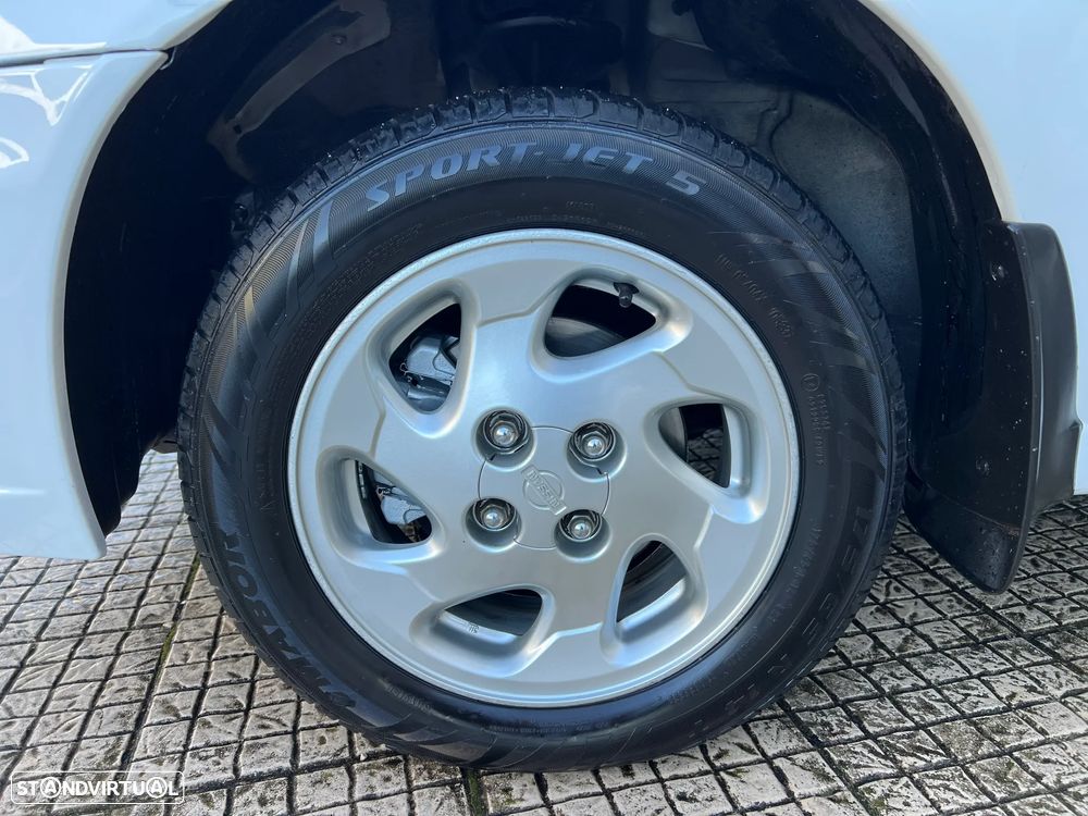 Nissan Almera 1.4 SLX AC - 47