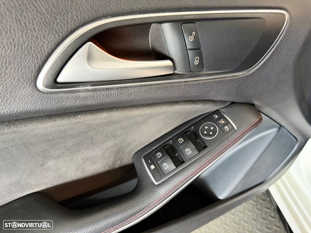 Mercedes-Benz A 180 CDI 7G-DCT AMG Line - 14