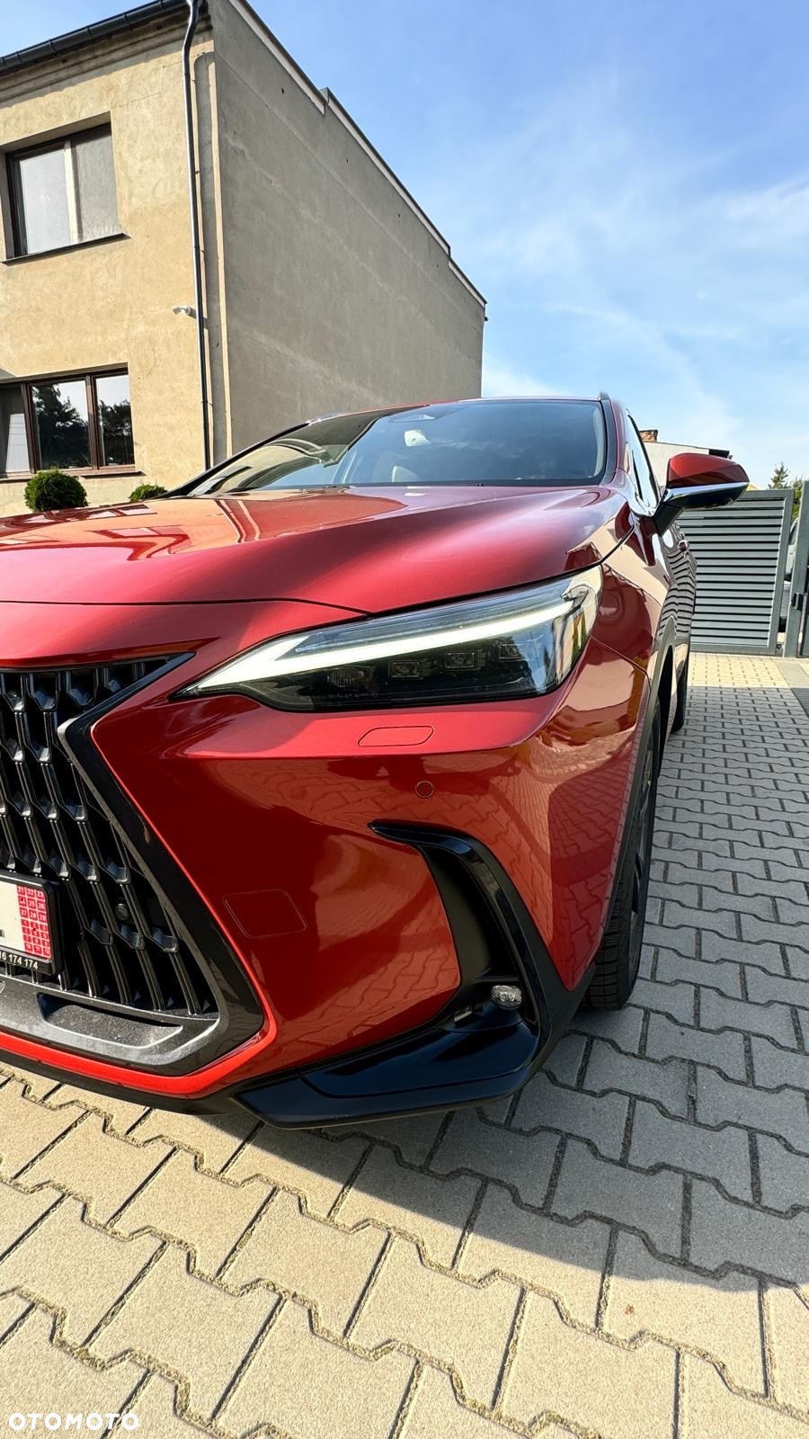 Lexus NX - 2