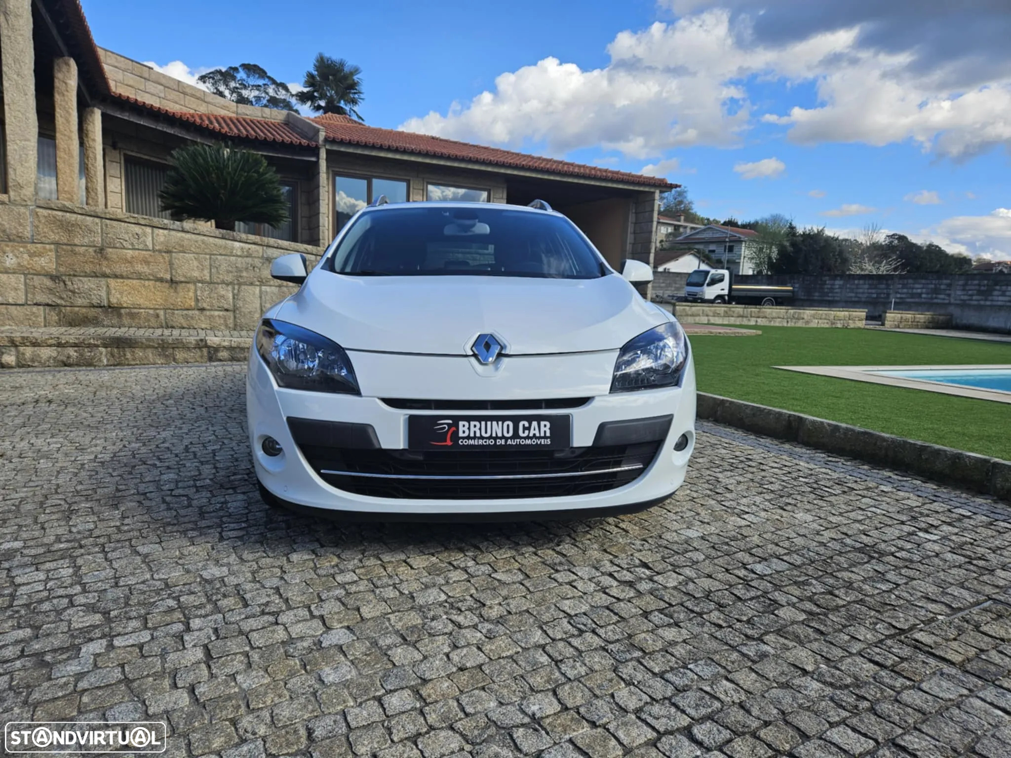Renault Mégane Sport Tourer 1.5 dCi Dynamique - 2