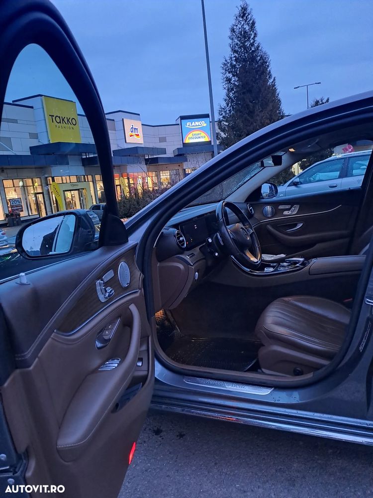 Mercedes-Benz E 350 CDI DPF BlueEFFICIENCY 7G-TRONIC Avantgarde - 33
