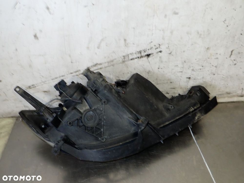 LAMPA LEWA PRZEDNIA MAZDA 3 - 7