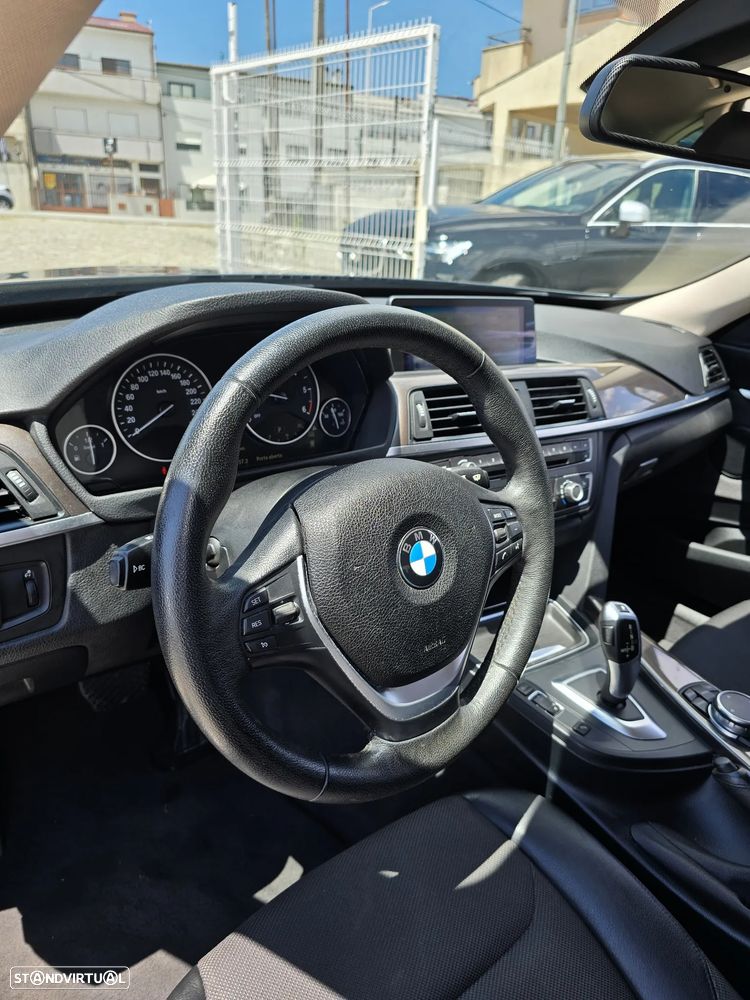 BMW 320 Gran Turismo d Sport-Aut. Modern Line - 25