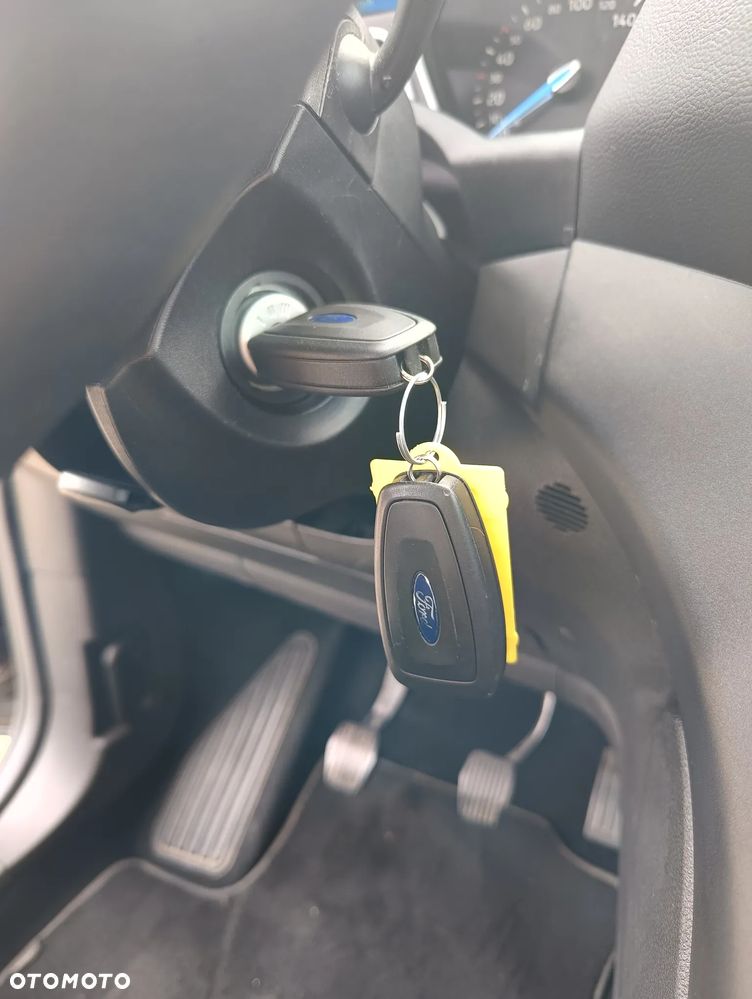 Ford C-MAX - 28