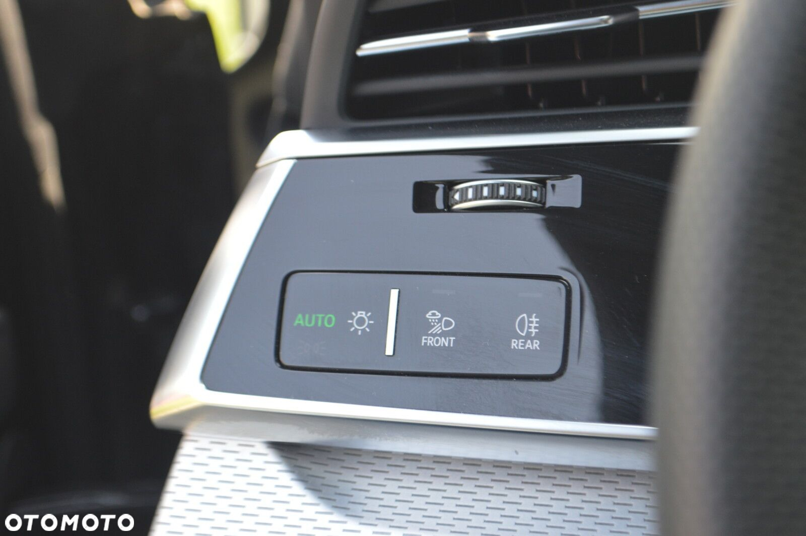 Audi SQ8 - 11