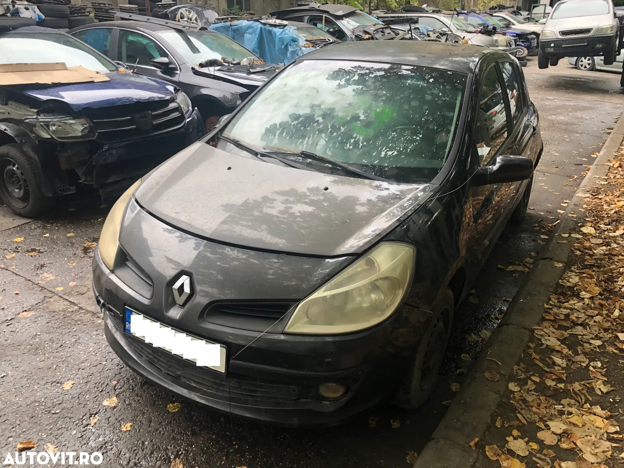 Capota fata motor Renault Clio 3 negru 2007 - 2