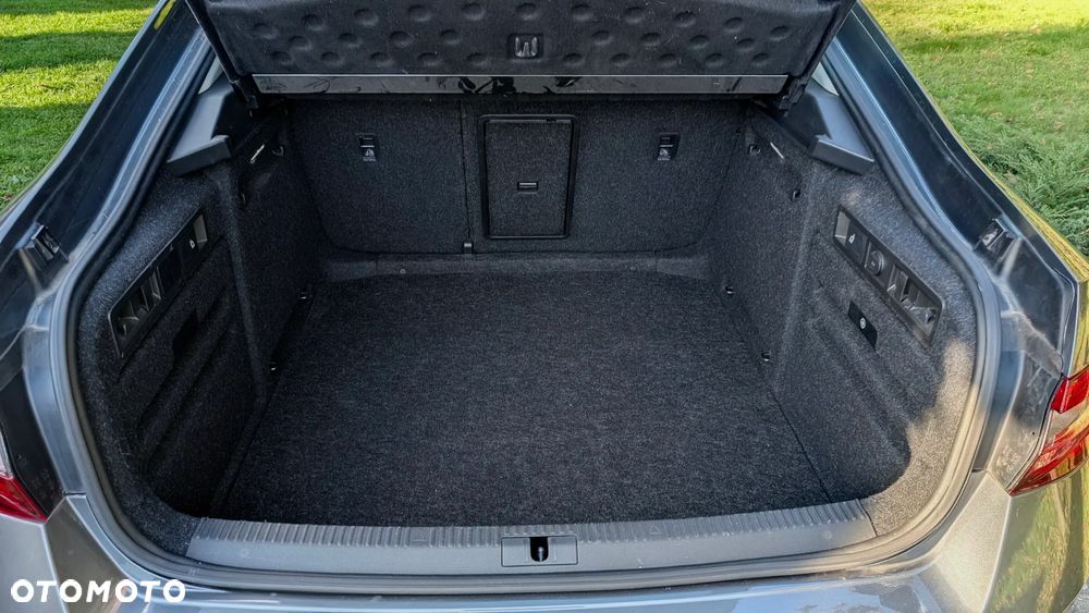 Skoda Superb 1.5 TSI Ambition DSG - 19
