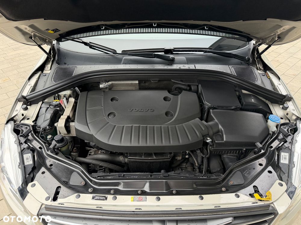 Volvo XC 60 D4 AWD Summum - 23