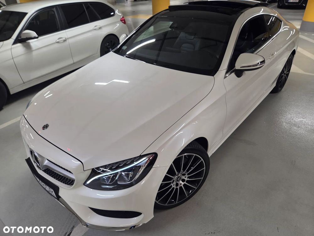 Mercedes-Benz Klasa C 200 4-Matic 9G-TRONIC - 38