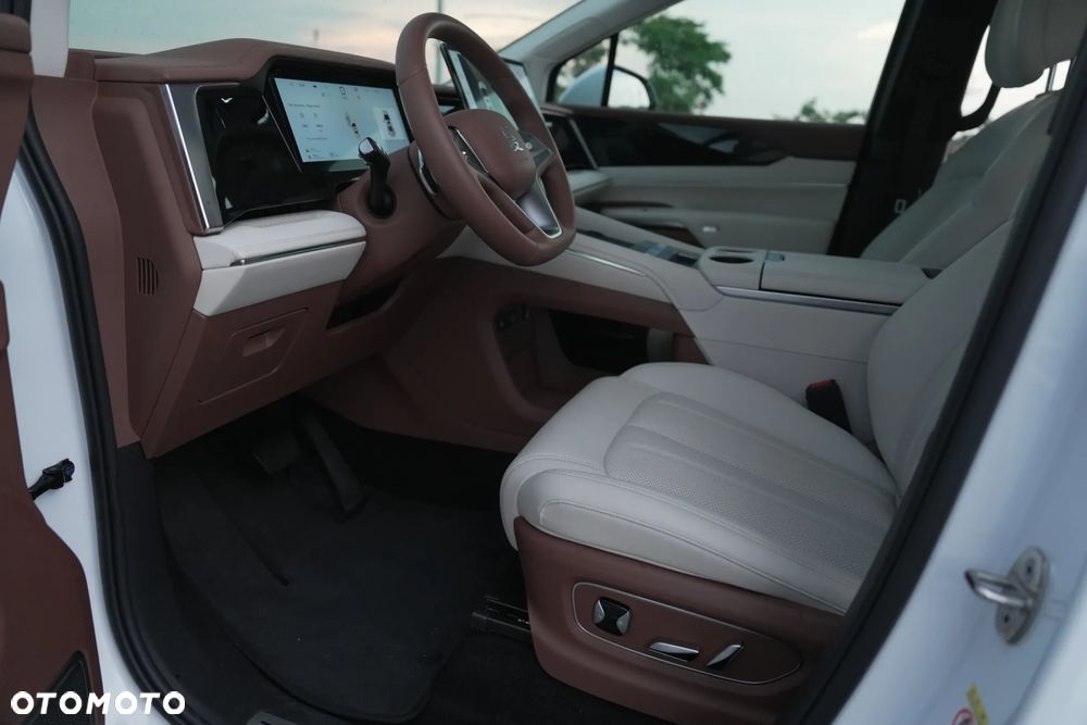 BYD Xia - 10