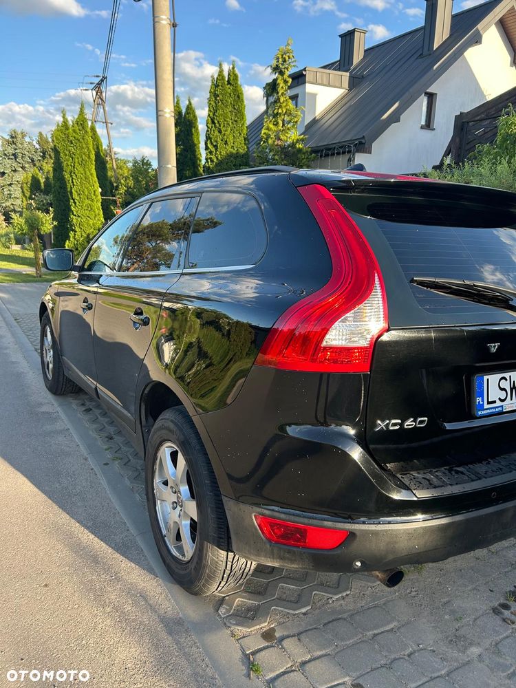 Volvo XC 60 D4 Momentum - 7