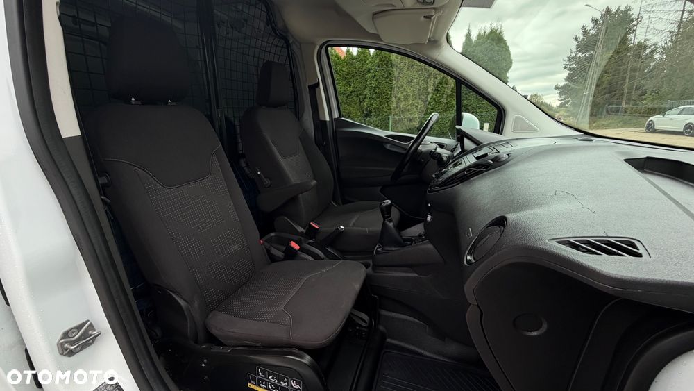 Ford Transit Courier Basis - 17
