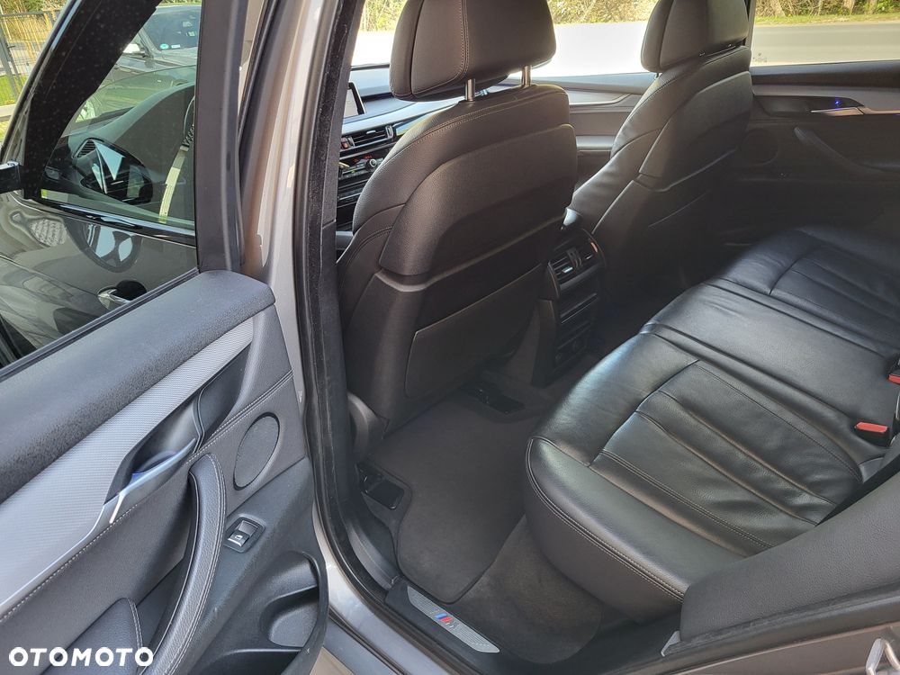BMW X5 xDrive40d - 17