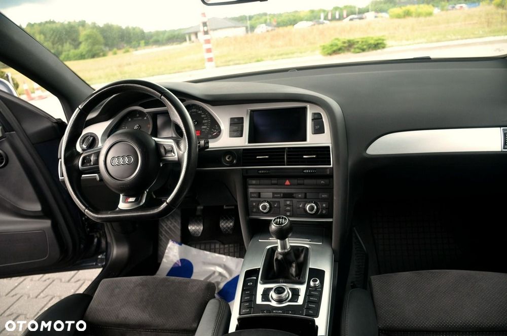Audi A6 Avant - 18