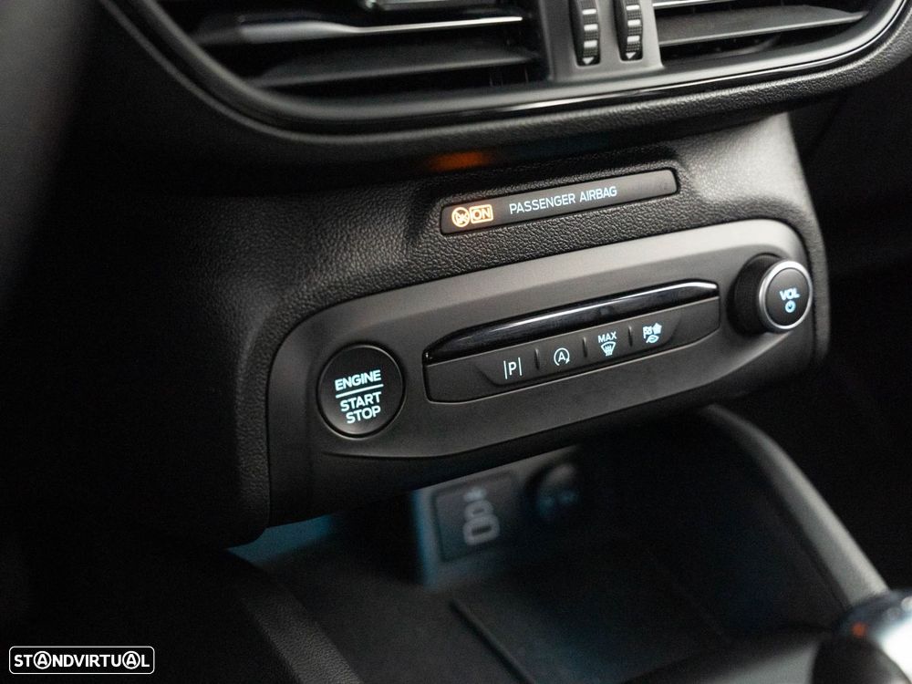 Ford Focus SW 1.0 EcoBoost MHEV ST-Line - 26