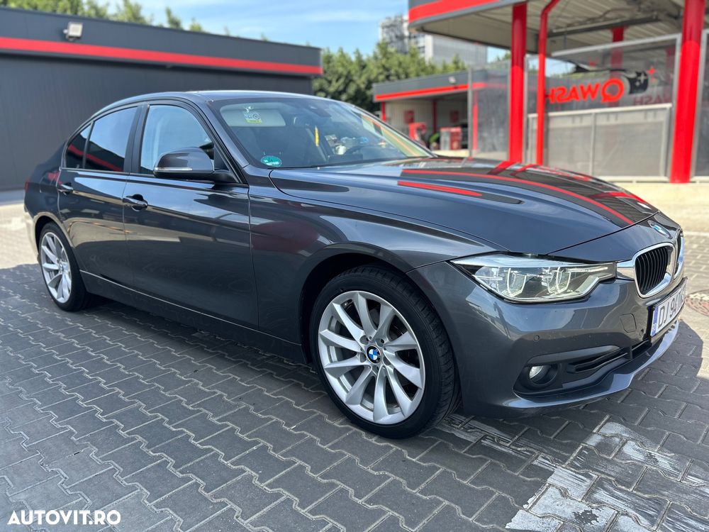 BMW Seria 3 320d Touring Aut. Sport Line - 5