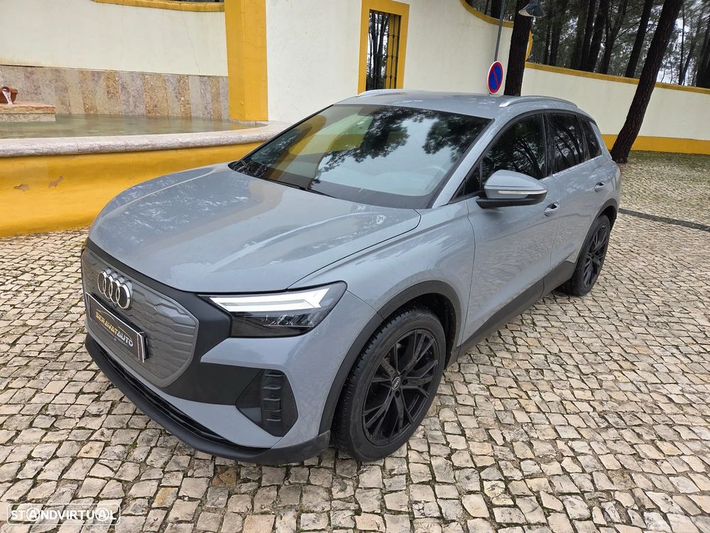 Audi Q4 e-tron - 1