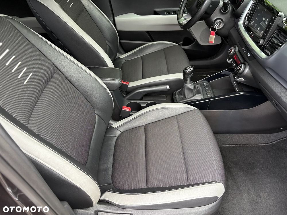 Kia Stonic 1.0 T-GDI L Business Line - 18